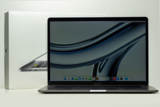 Macbook Pro 15.4" TB/I7 2.2GHZ/16GB RAM/256GB SSD